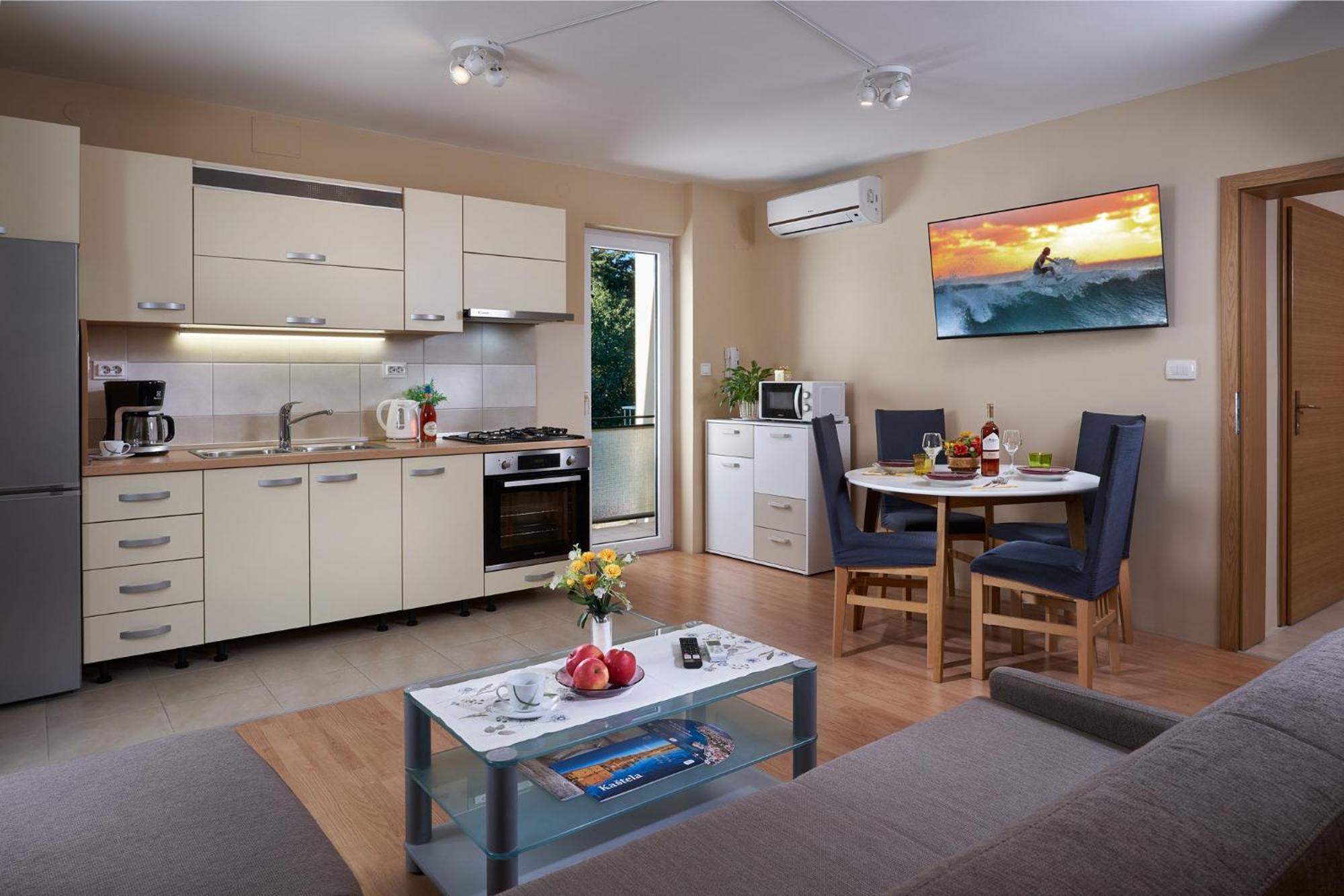 Palmaja Apartamento Kaštela Exterior foto